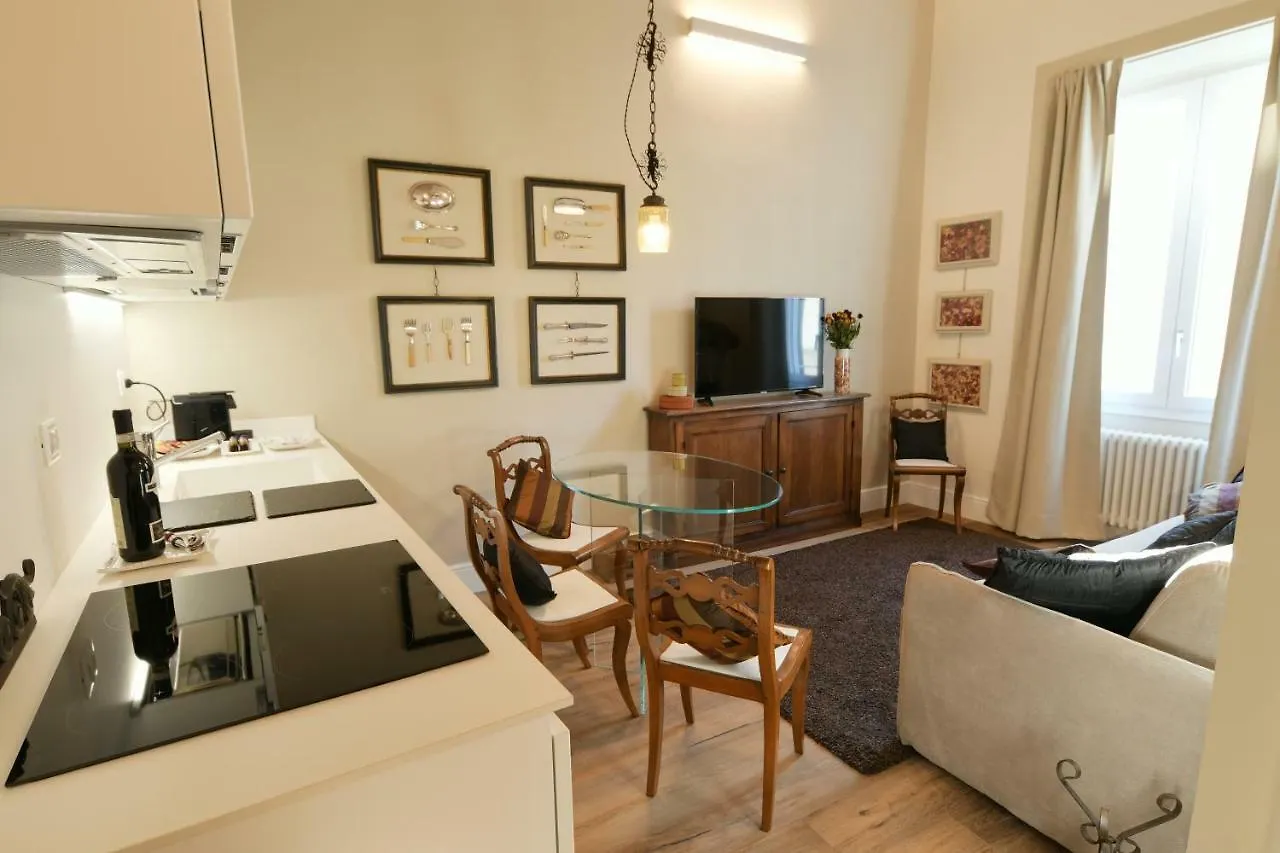 Oltrarno'S Sweet Rose - Free Parking! Appartement Florence Italië