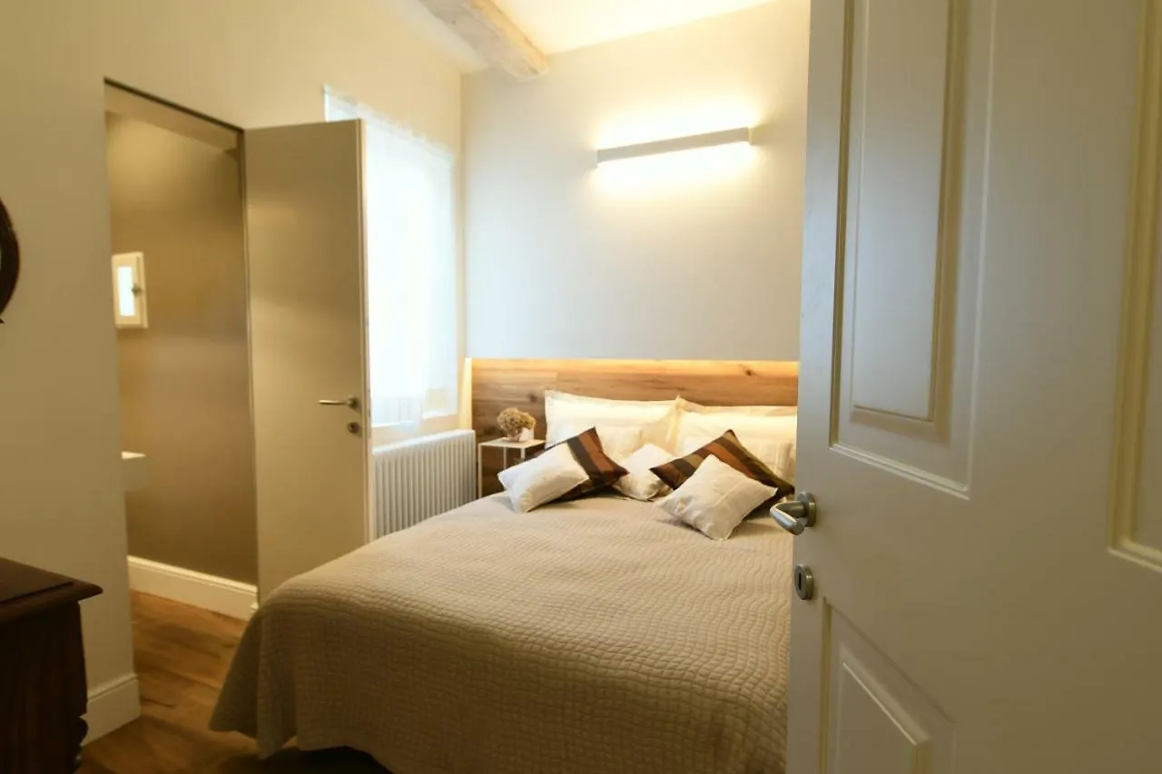 Oltrarno'S Sweet Rose - Free Parking! Appartement Florence Italië