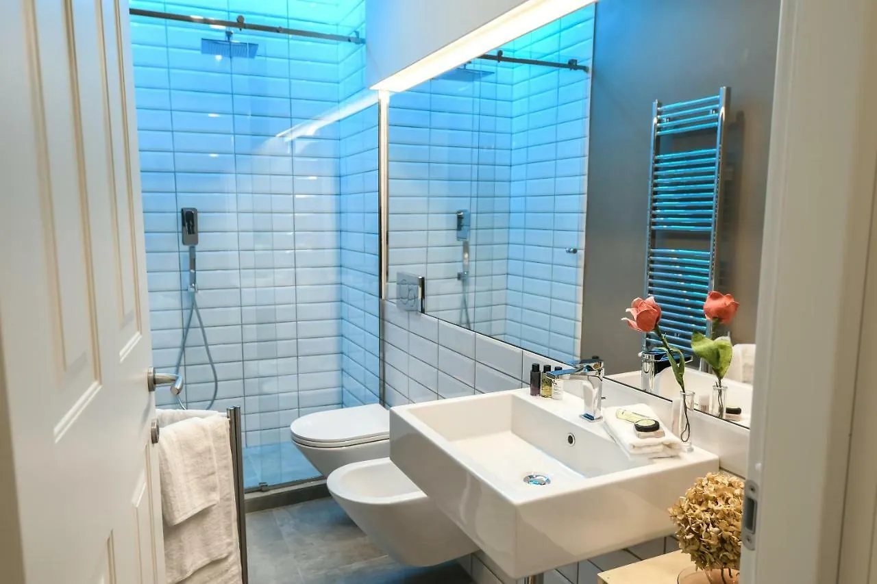 Oltrarno'S Sweet Rose - Free Parking! Apartment Florence