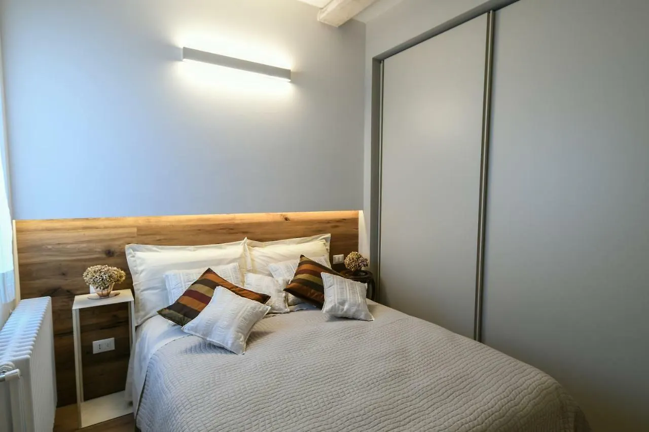 Oltrarno'S Sweet Rose - Free Parking! Apartment Florence 0*,